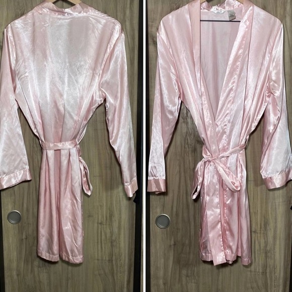 Adonna pink night robe. Size Large - Picture 1 of 7